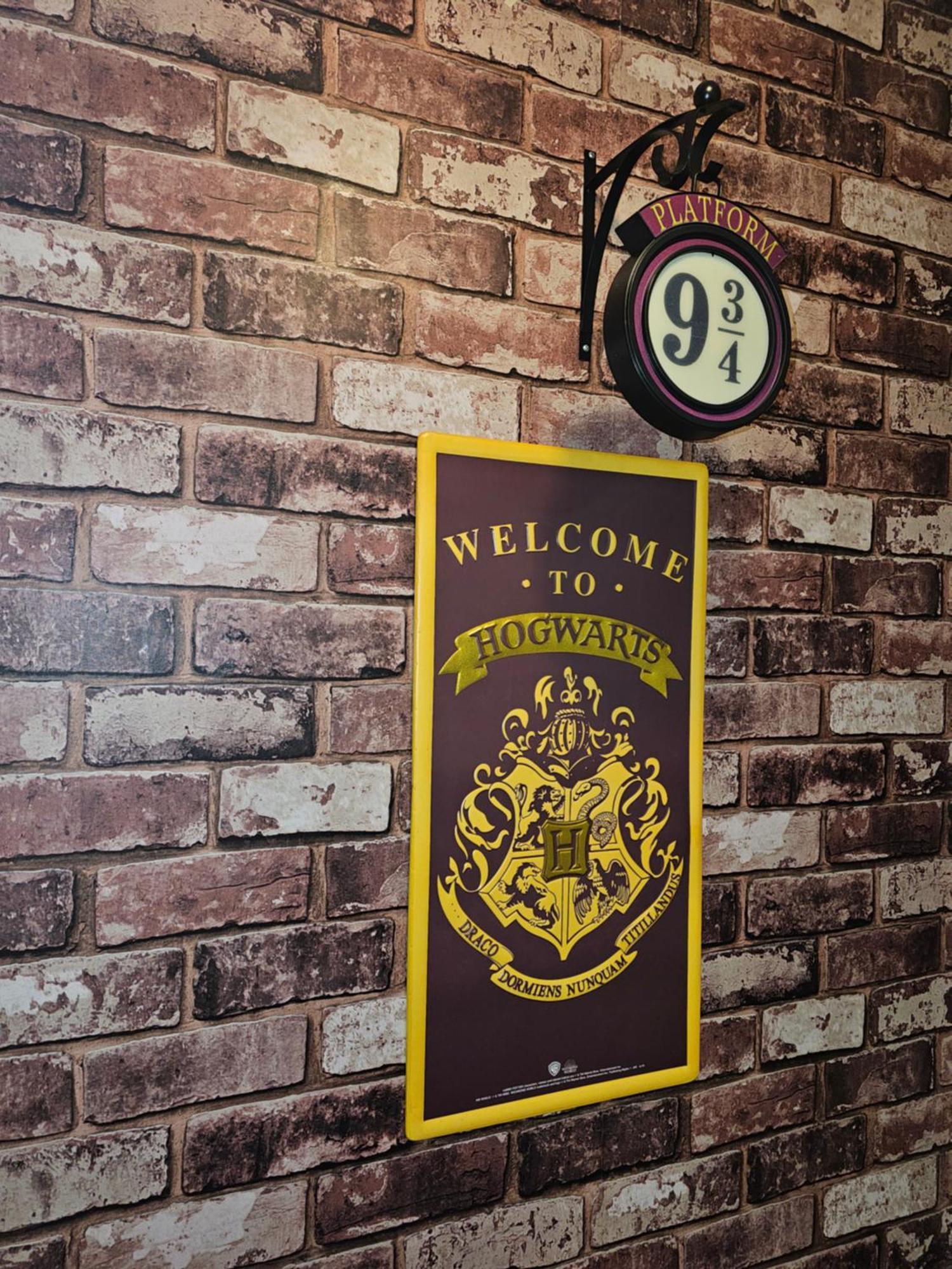 Harry Potter Hogwarts Apartment Watford  Exteriör bild